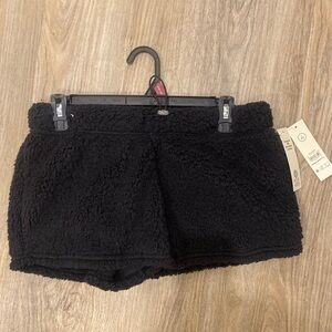 No Boundaries Black Fleece Women Shorts